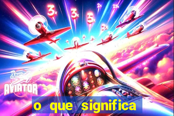 o que significa passarinho morto dentro de casa