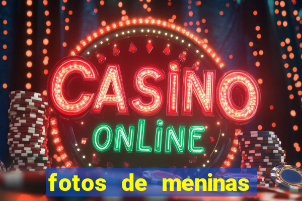 fotos de meninas cacheadas no espelho