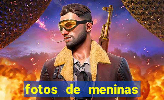 fotos de meninas no espelho fake
